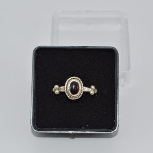 Anillo Granate Rojo (Plata 925)