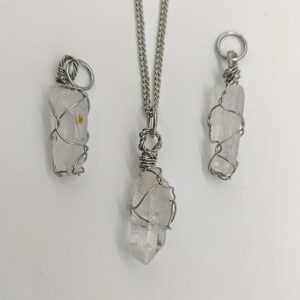 Dije Punta de Cuarzo Cristal